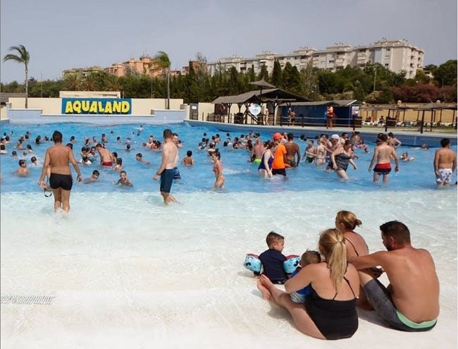 descripcion aqualand torremolinos malaga